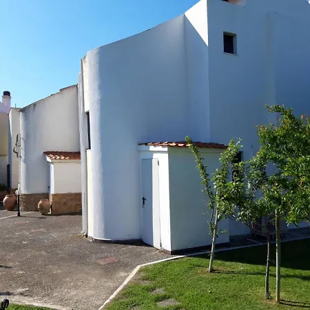 3ω Villa *